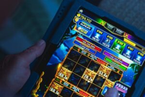 Judi Slot dan Pentingnya Literasi Digital bagi Pengguna Internet